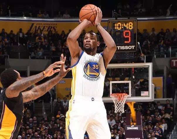 巴萨对拉菲 巴萨对拉菲